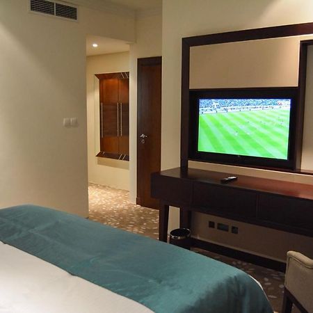 Grand Mercure Hotel دبي المظهر الخارجي الصورة
