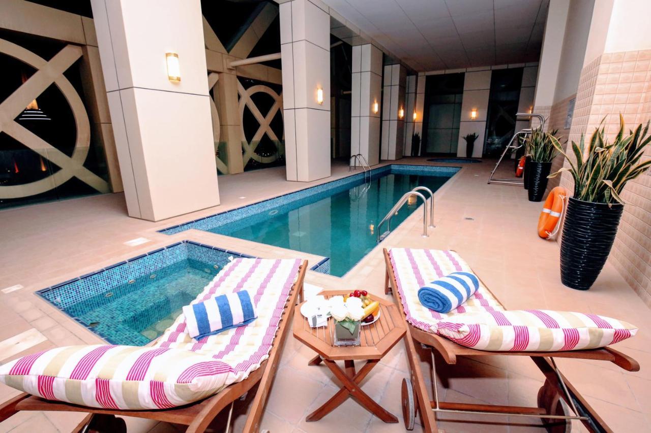 Grand Mercure Hotel دبي المظهر الخارجي الصورة